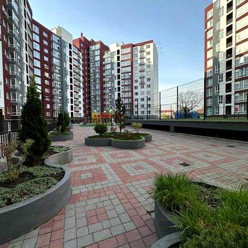 Однокімнатна,центр продам квартиру  ЖР Княгинин, Галицька-Набережна