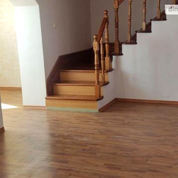 Продаж 3к Квартира Академіка Корольова вулиця