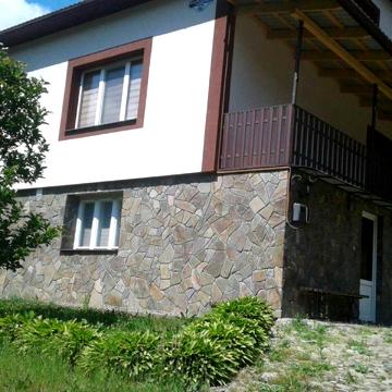Будинок в Нересниці
