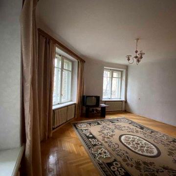 Продаж квартири 146 м2 біля парку культури
