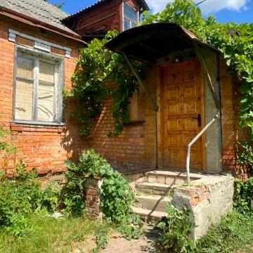 Будинок 67кв.м та територія 23сотки у с. Семенівка,Харківського району
