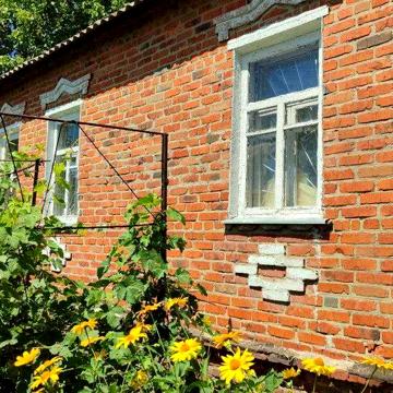 Продам 2  дома на одном участке с. Тарановка