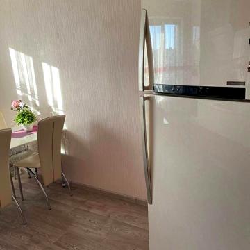 Продажа 2к квартира Володимира Великого (Мелешкіна) вулиця