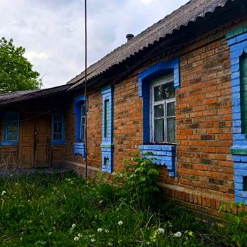 Продам будинок і ділянку в селі Гурівці