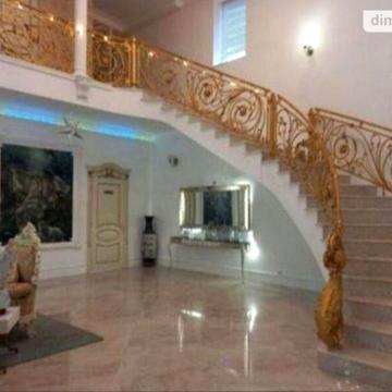 Продаж 7к Дім Комарова вулиця