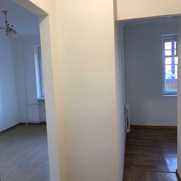 Продаю квартиру однокімнатну.