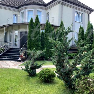 Продам ЖИВОПИСНЫЙ Дом 414м2,Цоколь, Бассейн, Сад, 12соток, село Гора