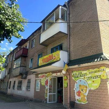 Продам  Трехкомнатную квартиру на Соцгороде улица Соборности.