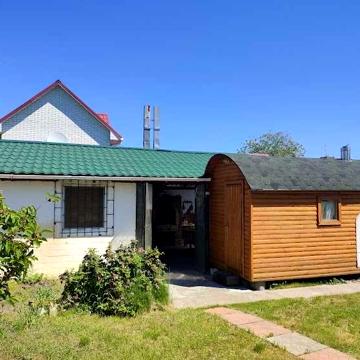 Продаж дачі в місті, кооперативі " Зелена зона" на 10 сотках!