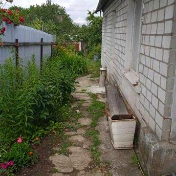 Продам 1\2 дома в Покотиловке (Карачевке)