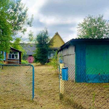 Будинок у тихому місці