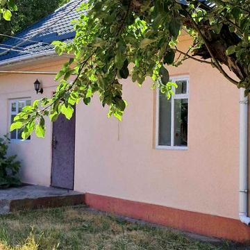 Продам добротный дом. Участок 40 соток