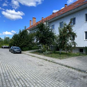 Паркова, 4