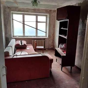Продам 2 комн. квартиру в Чугуеве под ремонт