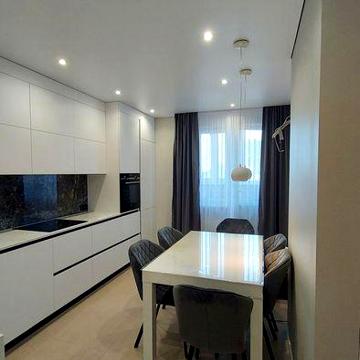 Продаж власної 3-кімнатної квартири заг.площею 80 кв.м. в ЖК 4 Сезони ЖК 4 сезони