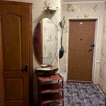 Здаю 1-кімнатну квартиру. СВОЮ. Район площі Перемоги