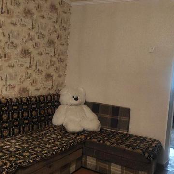 Сдам двухкомнатную квартиру в центре города, 4/5 не угловая