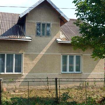 Продається господарство м.Тлумач, Івано-Франківська обл.