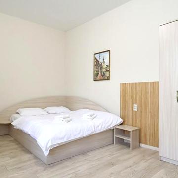 Апартаменты Делюкс на Дорошенка 25-1