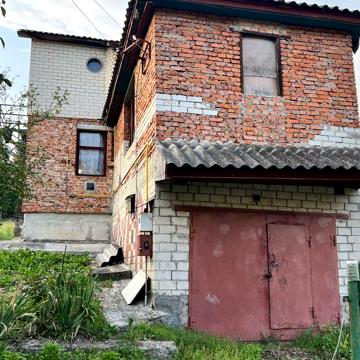 Продам дачний будинок