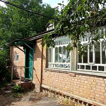 Дом г. Люботин 64 кв м, газ, вода, участок 6 соток
