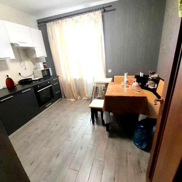 Продам 1к кв 44 м2 з ремонтом в Новому будинку, пр-к Моторний!