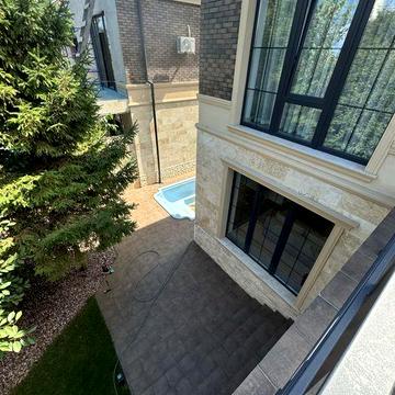 Новый дом из красного кирпича! 7 ст.Б.Фонтана