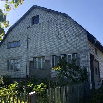 Продаж 2 поверхового приватного будинку