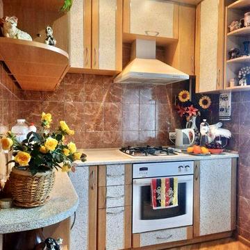 Продаж 3-кімн квартири 6/9 район Запор.Козацтва