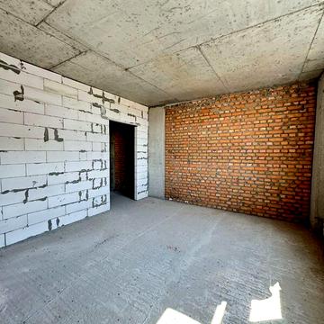 Продаж 2к Квартира Університетська (Карла Маркса) вулиця