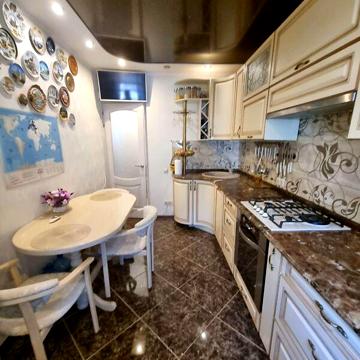 Продаж 3к Квартира Миру вулиця