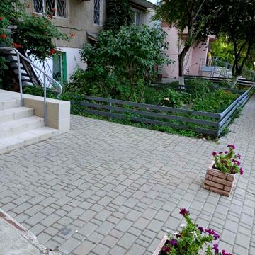 Євгена Чикаленка вул., 59а
