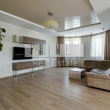 Тараса Шевченка бульв., 27б