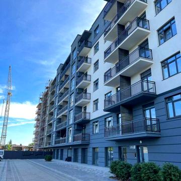 Продаж просторої 1,5 в ЖК Мала Прага