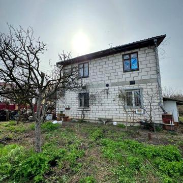 оренда 2-х поверховий будинок біля Рівери Золотче, 15 км от м.Осокорки