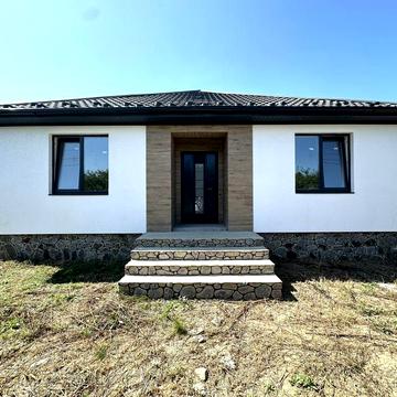 Продам Одноповерховий Будинок 120 кв.м. 4.5 сотки, Гніванське шосе