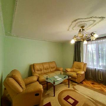 Продаж 3к Квартира Панча Петра вулиця