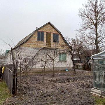 Продам будинок з земельною ділянкою