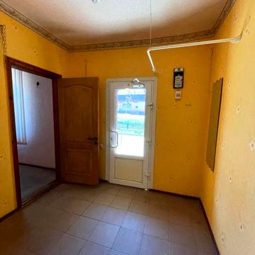 Продам квартиру в центрі Новгородки Кіровоградська обл.