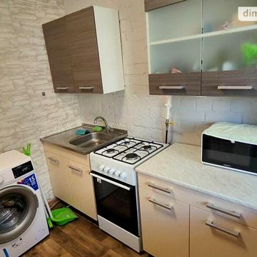 Довгострокова оренда 1к Квартира Донцова Дмитра (Донського Дмитра) вулиця