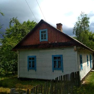 Будинок з ділянкою, хата