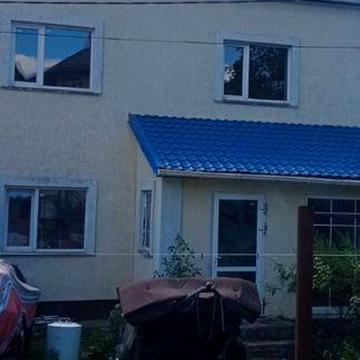 Продам власний будинок в с.Іванковичі.11 км від Києва