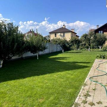 Будинок на Садовій Осокорки