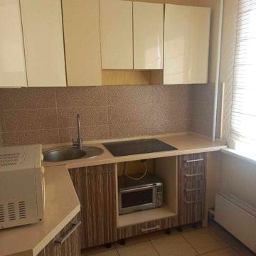 Продам 2к Алексеевка, Ахсарова 11, с мебелью и техникой