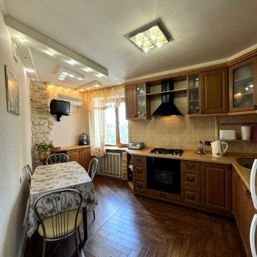 Продажа 3-к квартиры по ул.Александра Поля, в парковой зоне