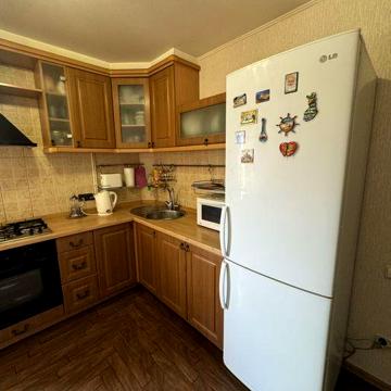 Продажа 3-к квартиры по ул.Александра Поля, в парковой зоне