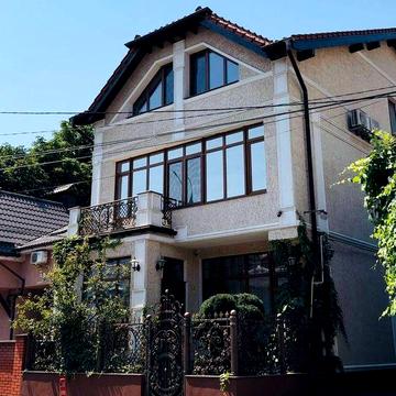 Продам будинок в центрі міста Вінниці