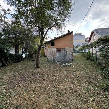 Продаж 2 будинків в центрі міста