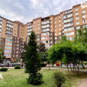 Продаж 3к Квартира Зарічанська вулиця ЖК Набережный квартал