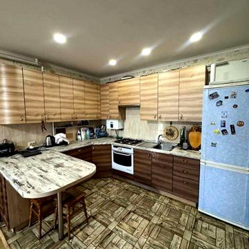 Продаж 1к Квартира Молодіжна вулиця ЖК Гостомельские Липки 2